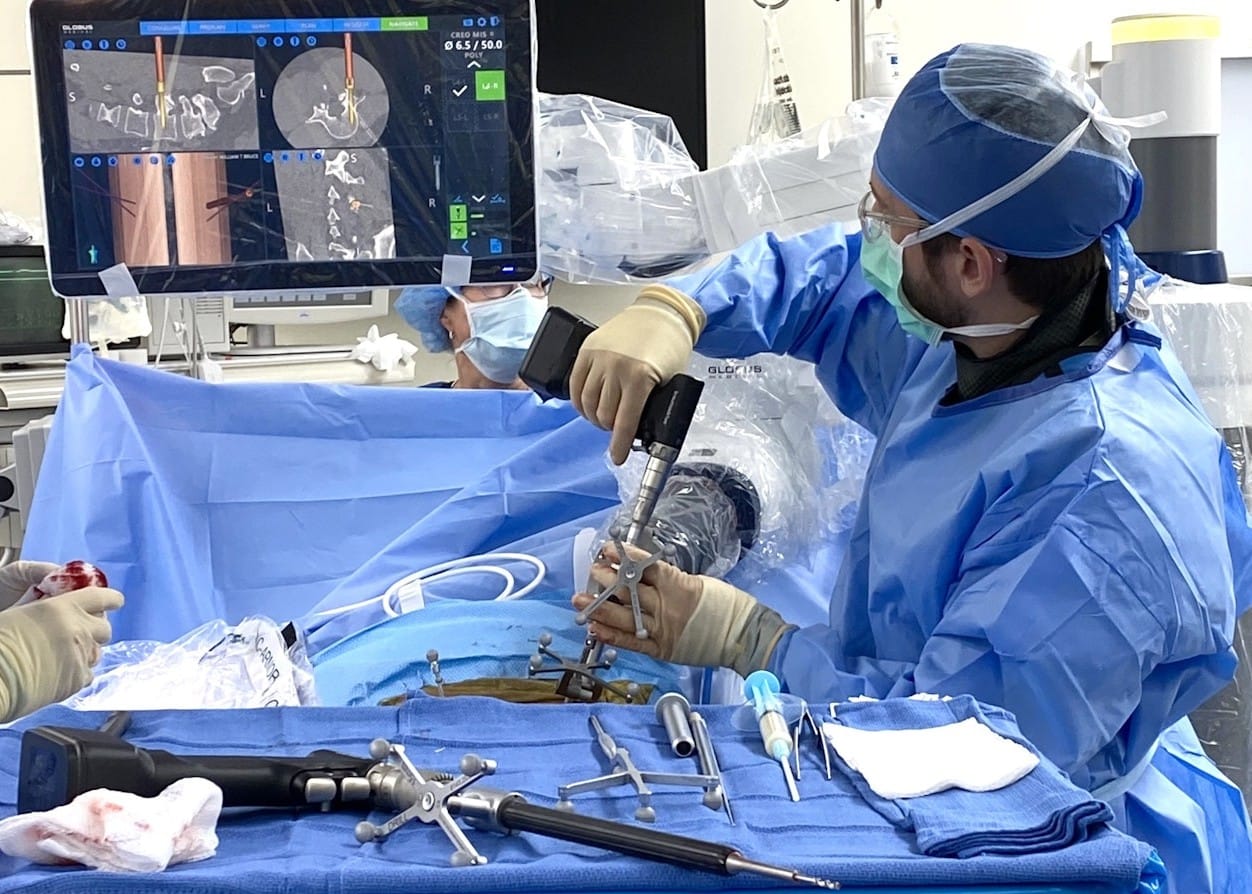 Παθήσεις Σπονδυλικής Στήλης & Παραμορφώσεις