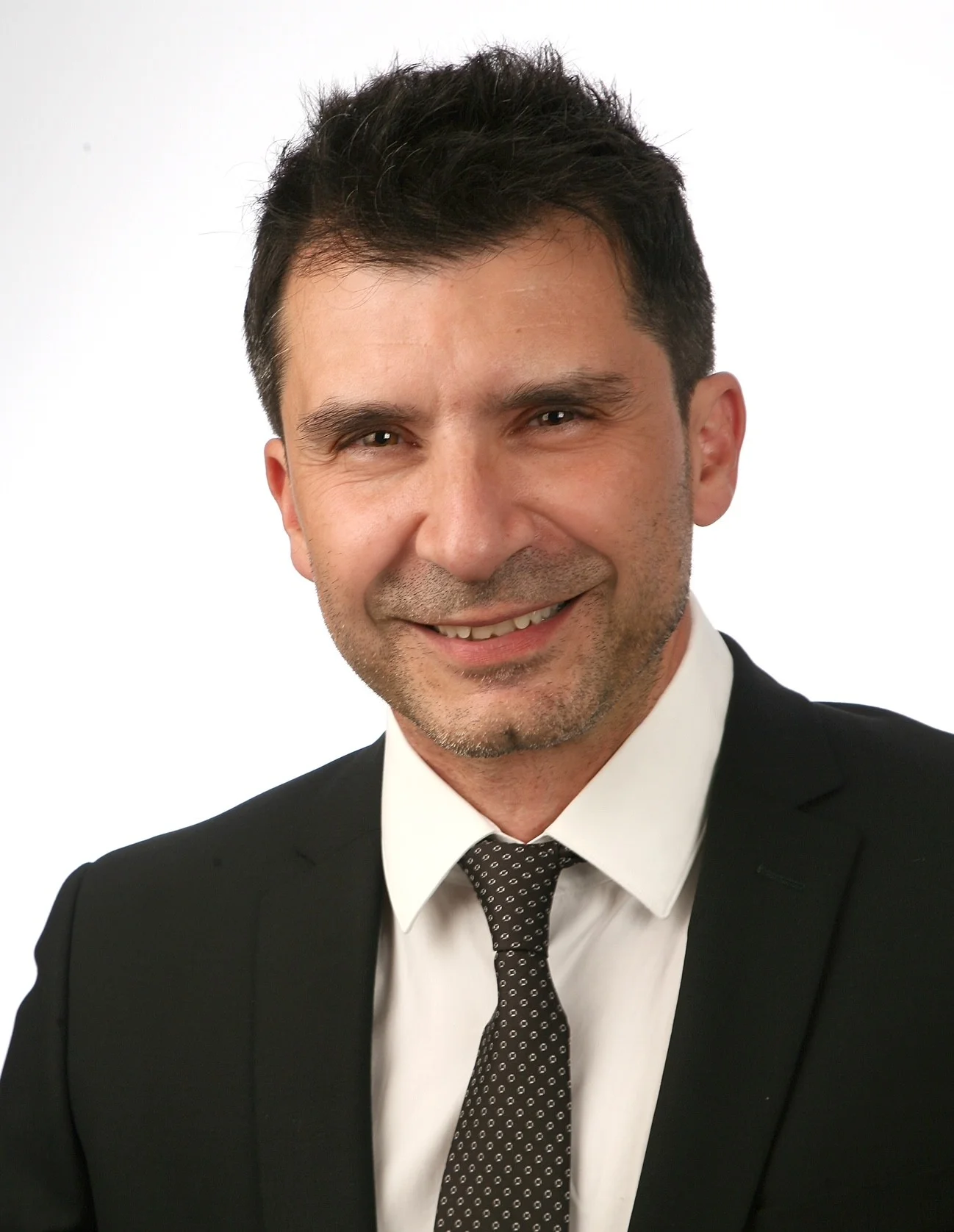 Χάρης Κουμουλλής MD DDS MSc FAHNS – Πλαστικός, Κεφαλής & Τραχήλου, Γναθοπροσωπικός Χειρουργός